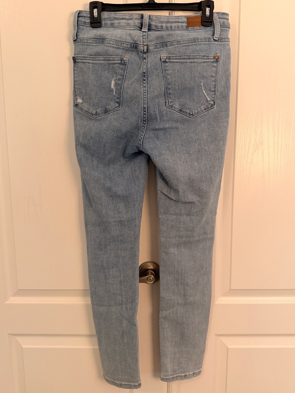 JUDY BLUE 9/29 High-Rise Tummy Control Top Ripped Skinny Jeans - Picture 3 of 11